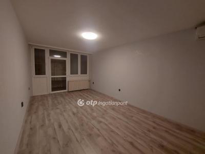 Eladó lakás Pécs