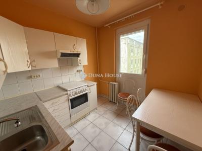 Eladó lakás Pécs