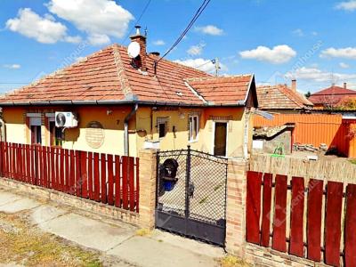 Eladó családi ház Pilis