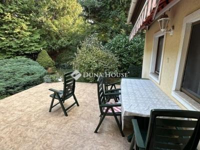Eladó családi ház Budapest