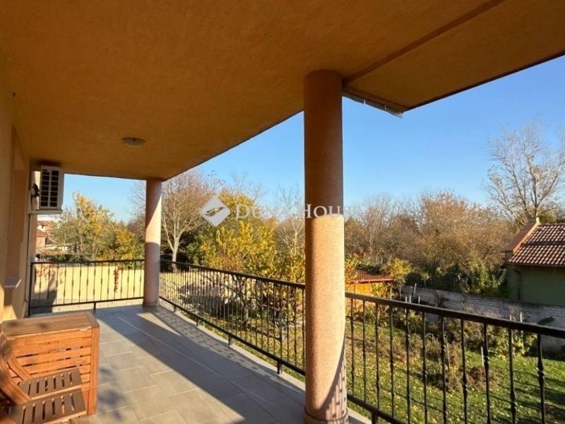 Eladó családi ház Diósd