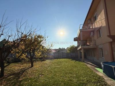 Eladó családi ház Diósd