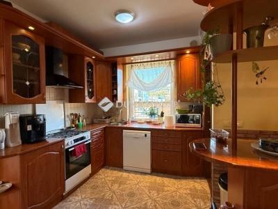 Eladó családi ház Diósd