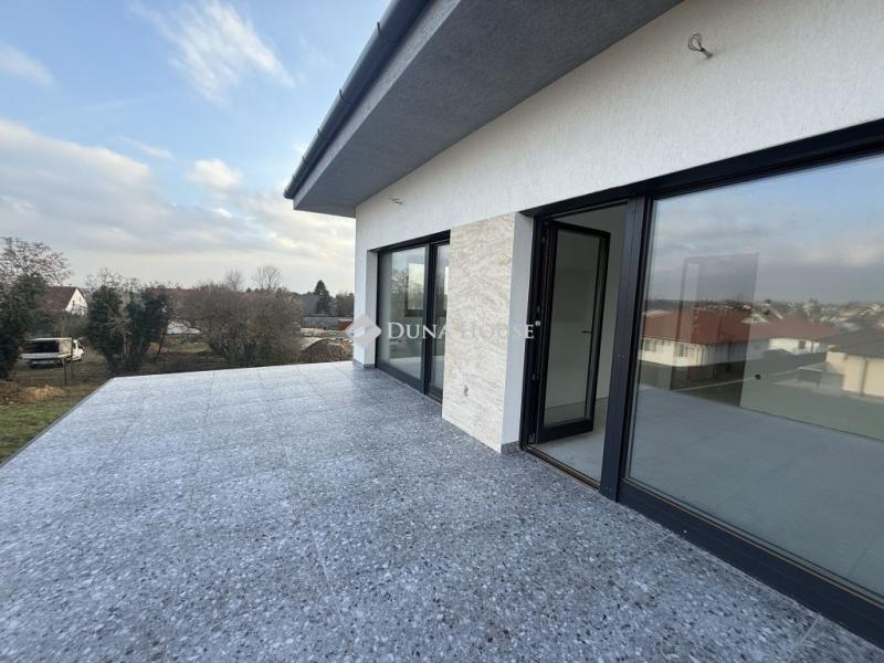 Eladó ikerház Érd