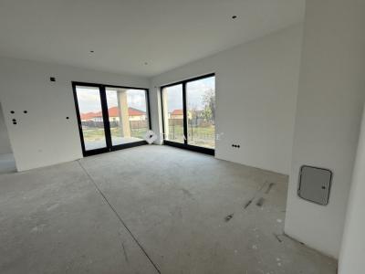 Eladó ikerház Érd