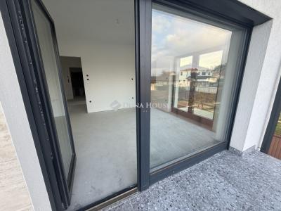 Eladó ikerház Érd