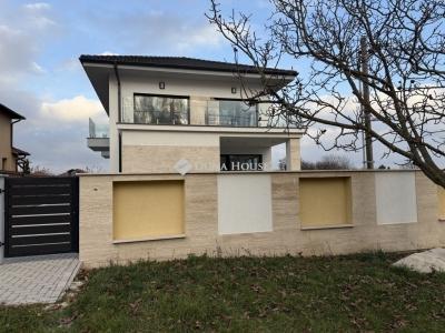 Eladó ikerház Érd