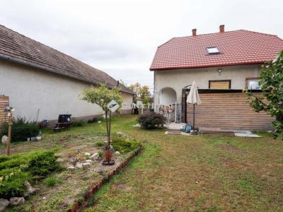 Eladó családi ház Győr