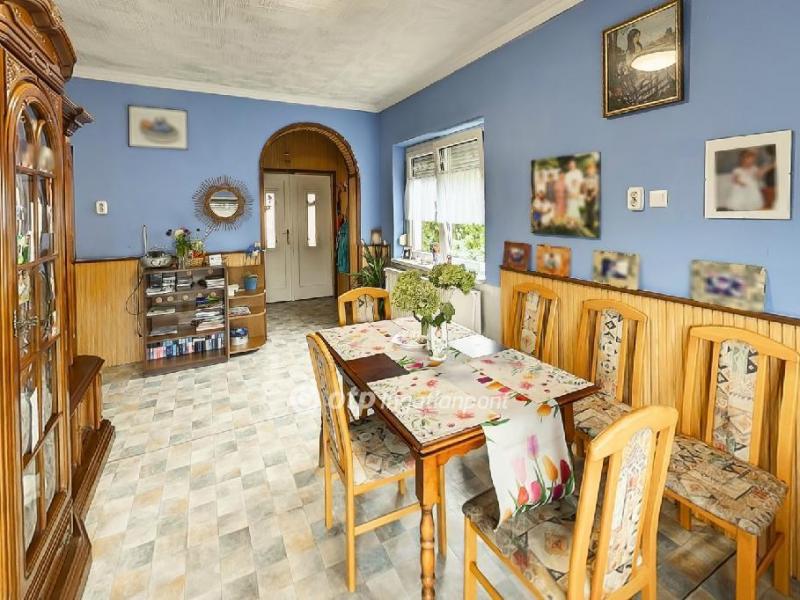 Eladó családi ház