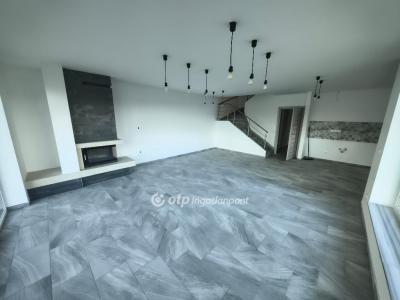 Eladó lakás Siófok