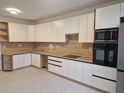 Eladó lakás Debrecen