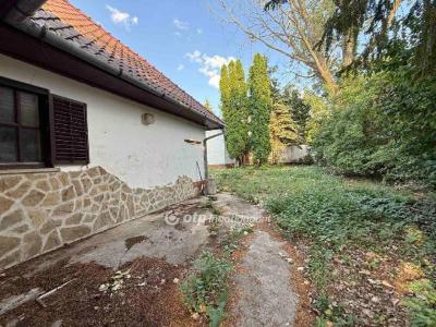 Eladó családi ház Budapest