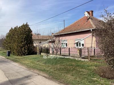 Eladó családi ház Gyomaendrőd
