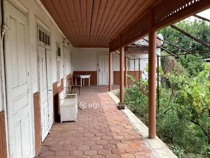 Eladó családi ház Gyomaendrőd