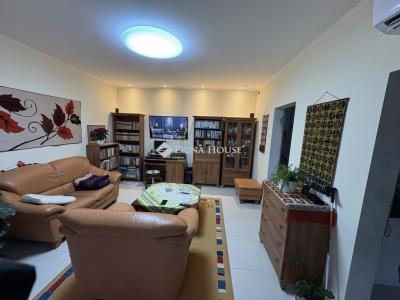 Eladó családi ház Kiskunlacháza