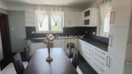 Eladó családi ház Budapest