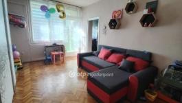 Eladó lakás Szentes