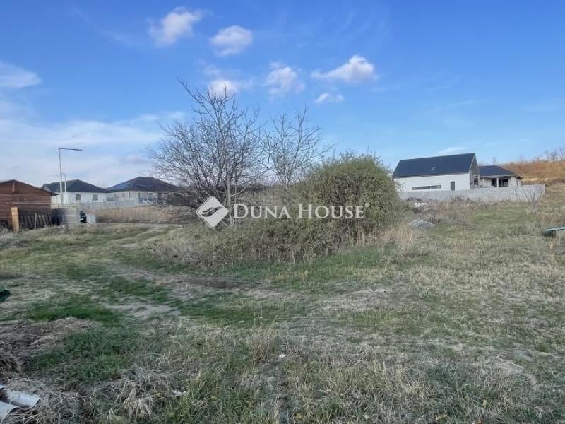 Eladó lakóövezeti telek Maglód