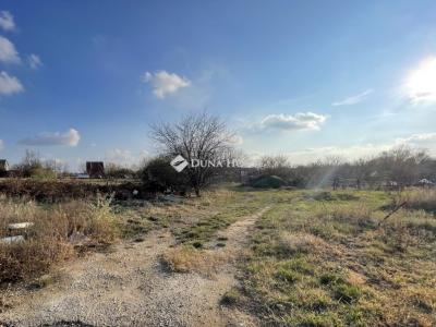 Eladó lakóövezeti telek Maglód