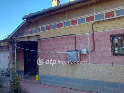 Eladó családi ház Kunszentmárton