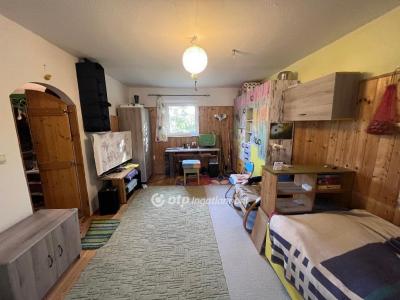 Eladó családi ház Szeged