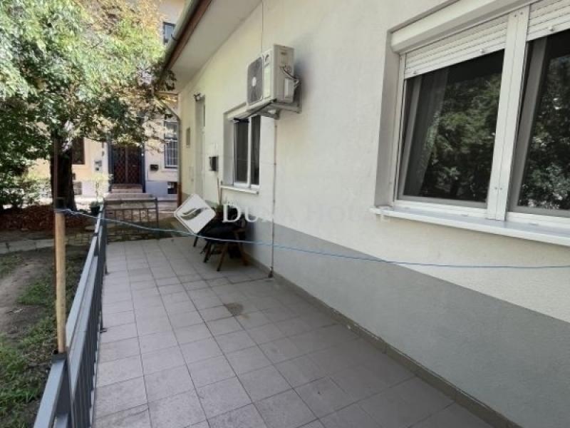 Eladó családi ház Budapest