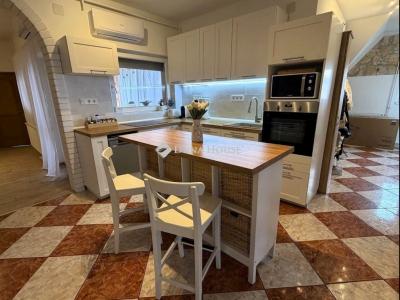 Eladó lakás Szigethalom