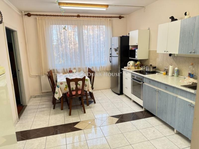 Eladó lakás Debrecen