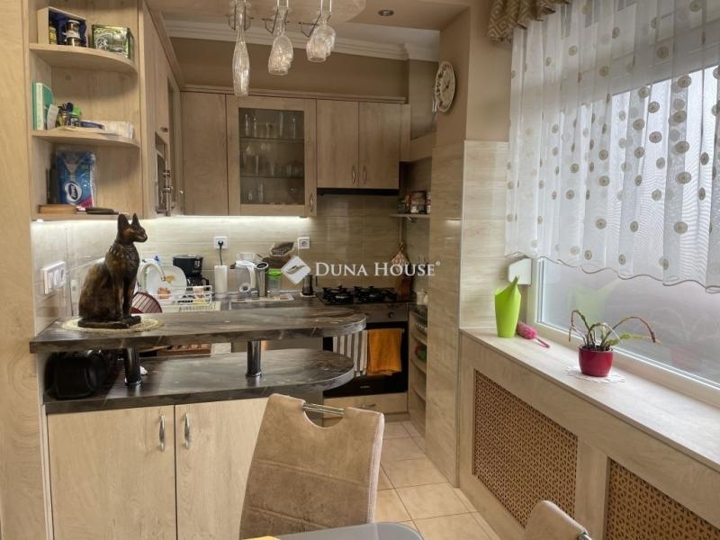 Eladó lakás Kecskemét