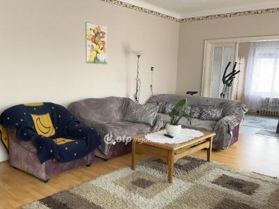 Eladó családi ház Cegléd