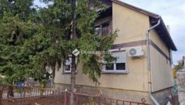 Eladó családi ház Monor