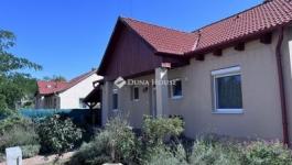 Eladó családi ház Erdőkertes