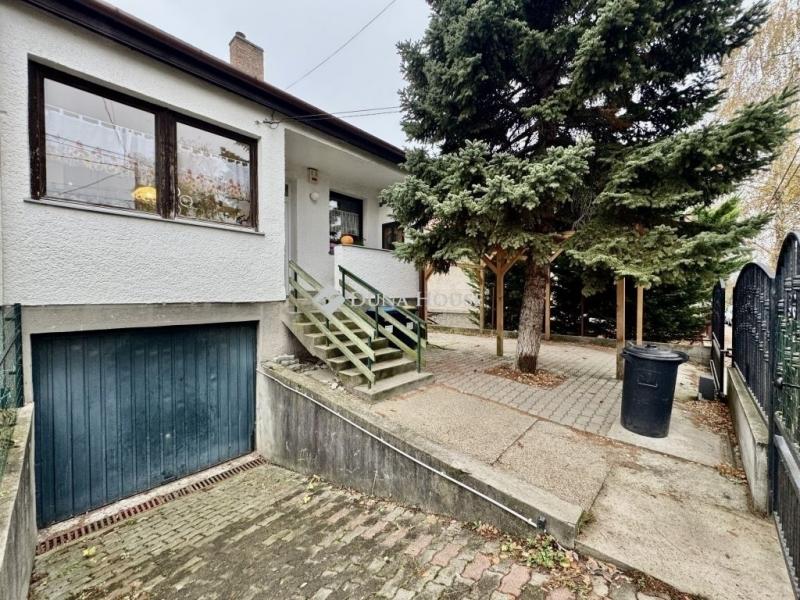 Eladó ikerház Budapest