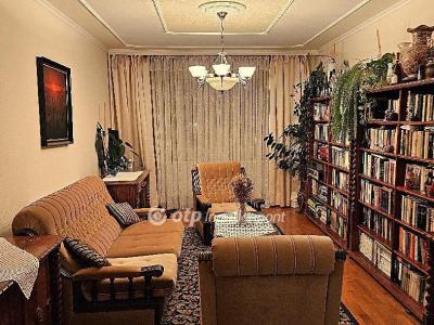 Eladó lakás Székesfehérvár