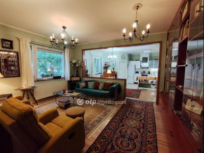 Eladó családi ház Érd