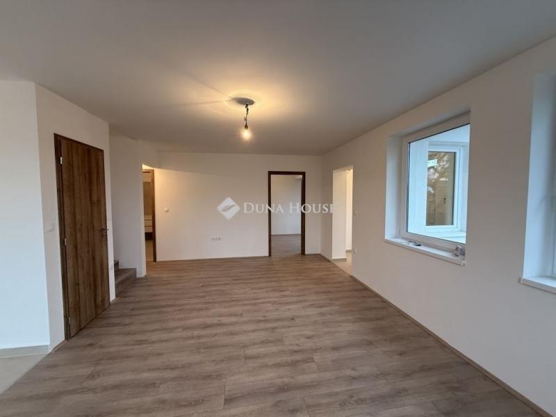 Eladó családi ház Hosszúhetény