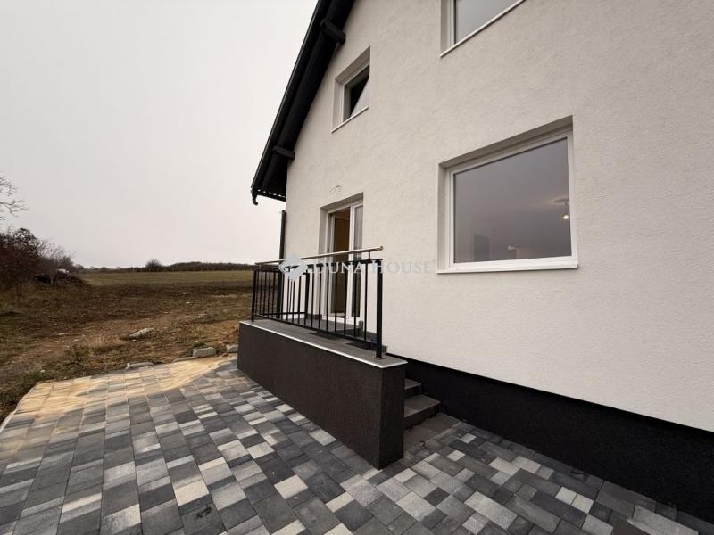 Eladó családi ház Hosszúhetény