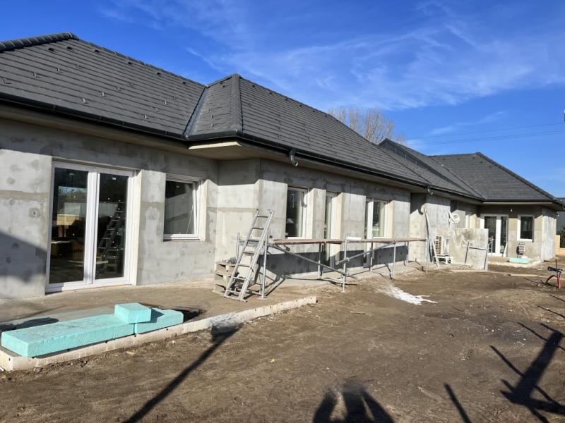 Eladó ikerház Fót