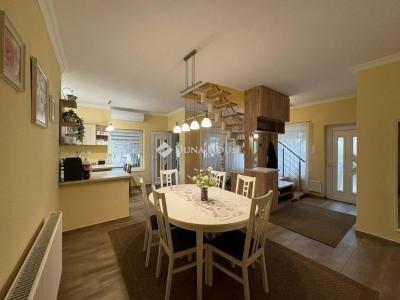 Eladó családi ház Dabas