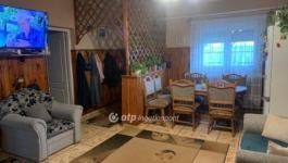 Eladó családi ház Újfehértó