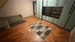 Eladó lakás Tiszakécske