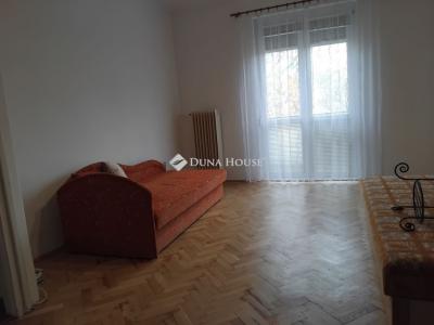 Eladó lakás Pécs