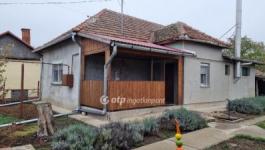 Eladó családi ház Kaba