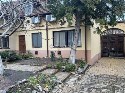 Eladó családi ház Kecskemét