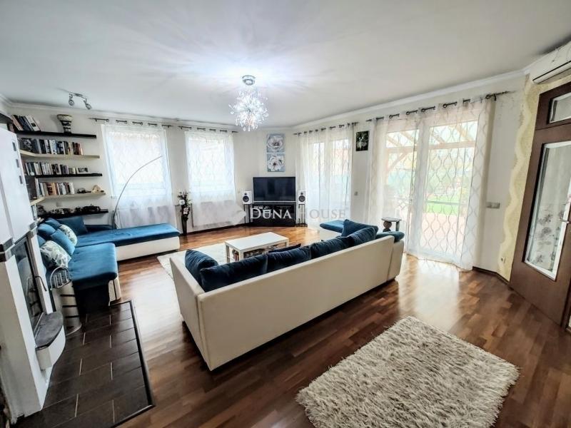 Eladó családi ház Szeged