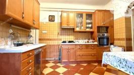 Eladó családi ház Csongrád