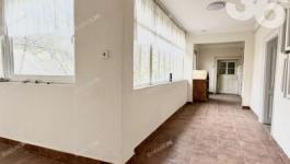 Eladó családi ház Csongrád