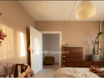 Eladó lakás Székesfehérvár
