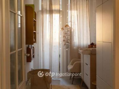 Eladó lakás Székesfehérvár