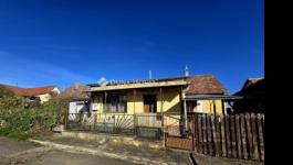 Eladó családi ház Pécs